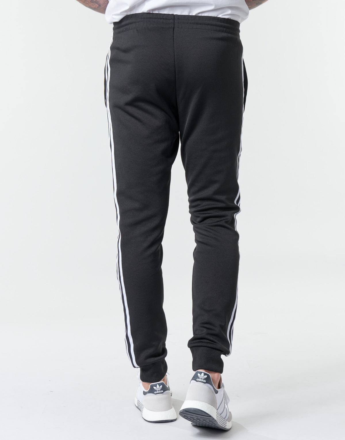 Pantaloni Sportivi Uomo adidas SST TP P BLUE Nero