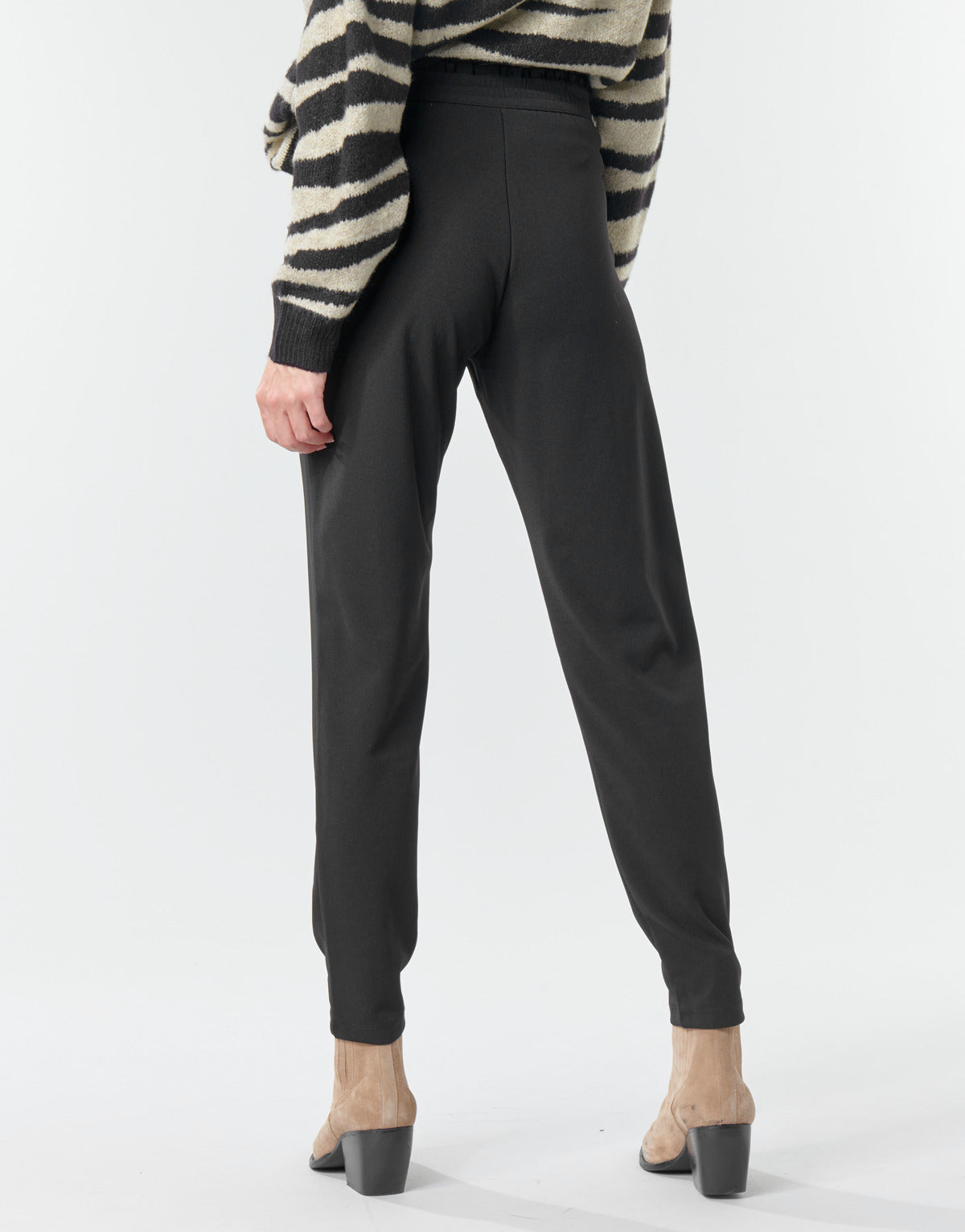 Pantaloni morbidi / Pantaloni alla zuava Donna JDY JDYCATIA Nero