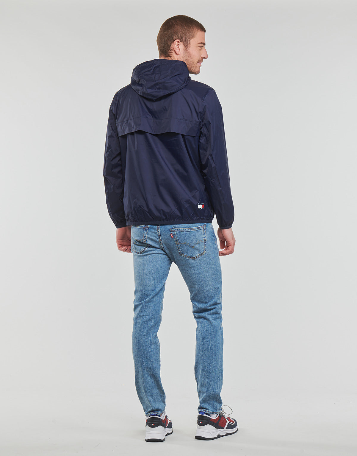 giacca a vento Uomo Tommy Jeans TJM PCKABLE TECH CHICAGO POPOVER Marine