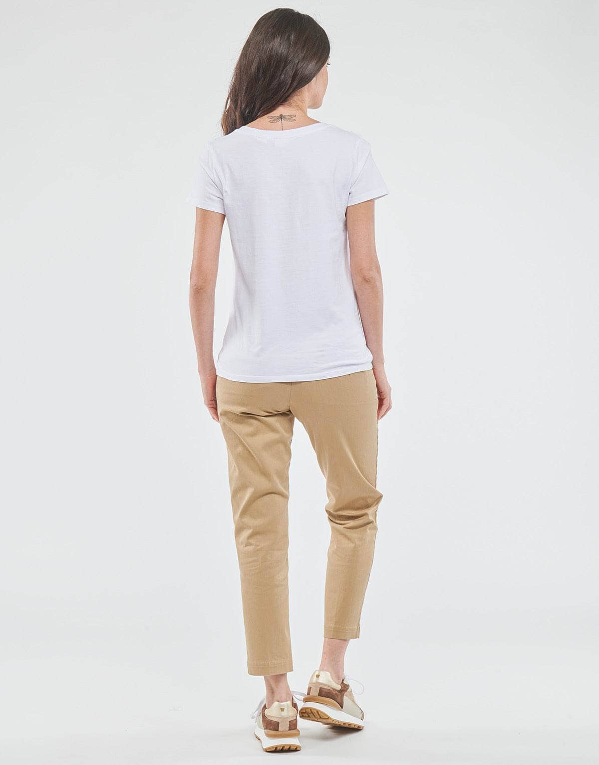 T-shirt Donna Levis PERFECT VNECK Bianco