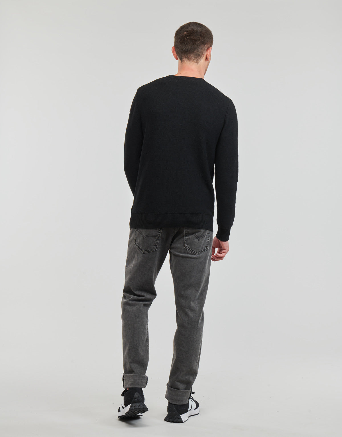 Maglione Uomo Guess AMYAS LS CN SLOGAN SWEATER Nero