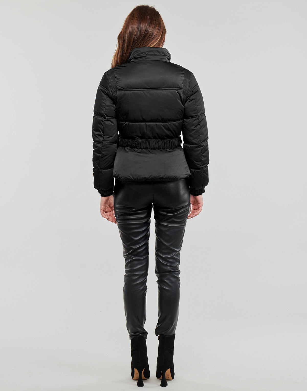 Piumino Donna Guess LUCIA BUM BAG PUFFA Nero