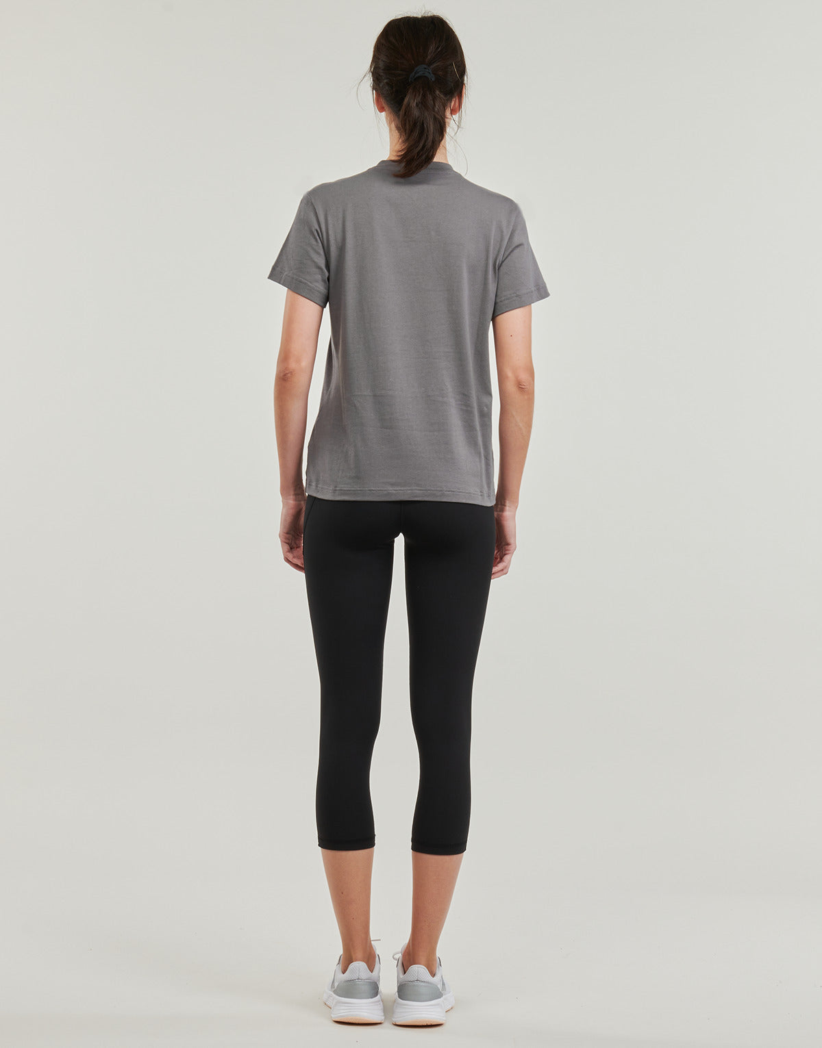 T-shirt Donna adidas ENT22 TEE W Grigio