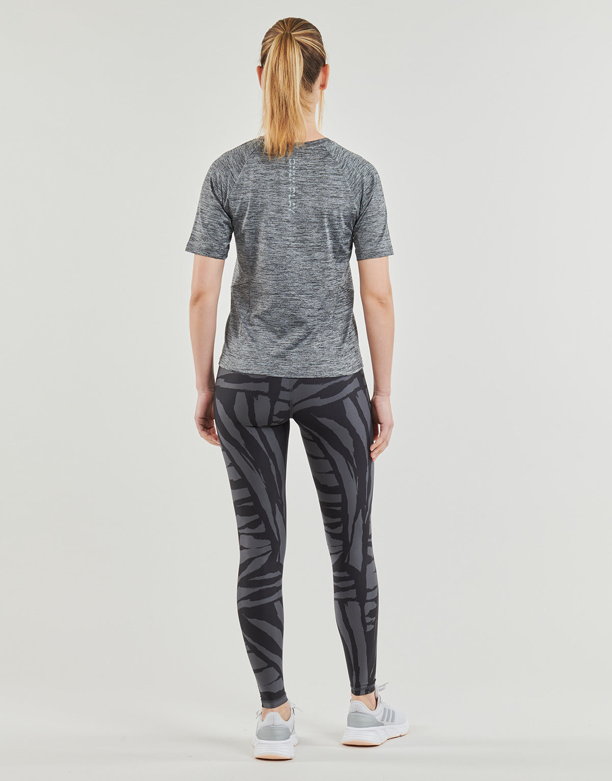 T-shirt Donna Only Play ONPJOAN Nero