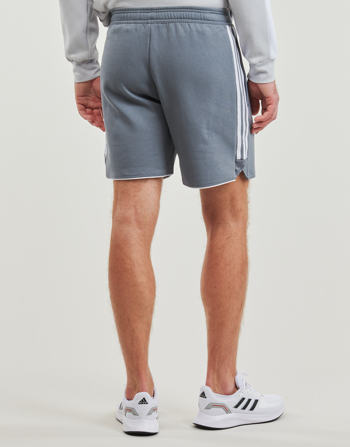 Pantaloni corti Uomo adidas Tiro 23 League Sweat Shorts Grigio