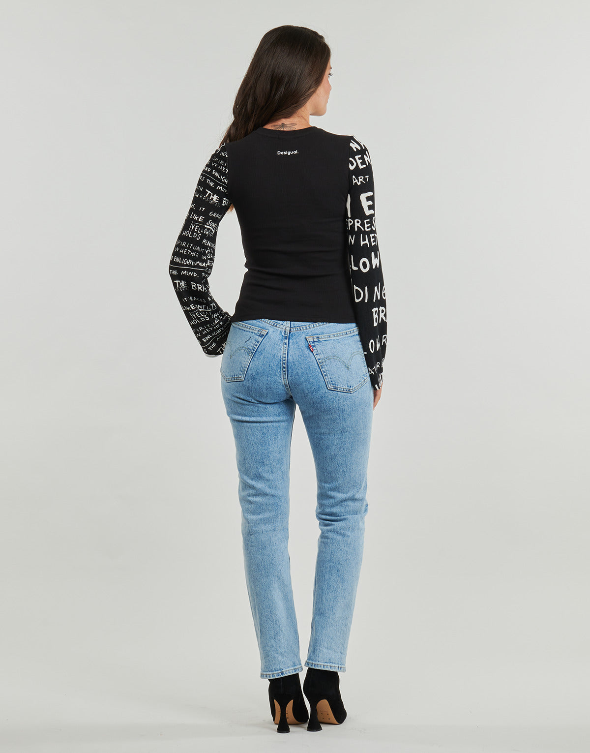 T-shirts a maniche lunghe Donna Desigual TS REBE Nero