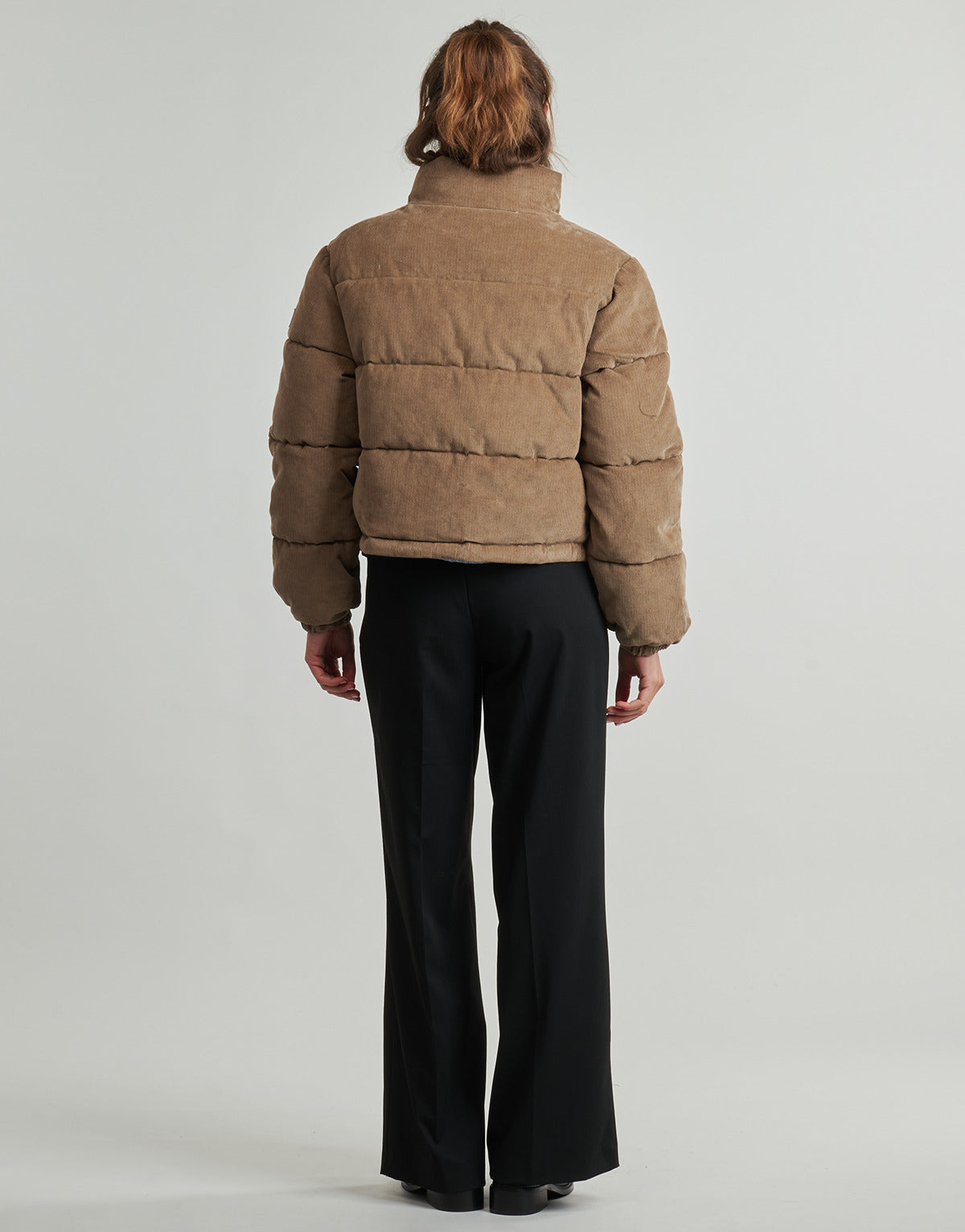 Piumino Donna Guess CROPPED PUFFER Beige