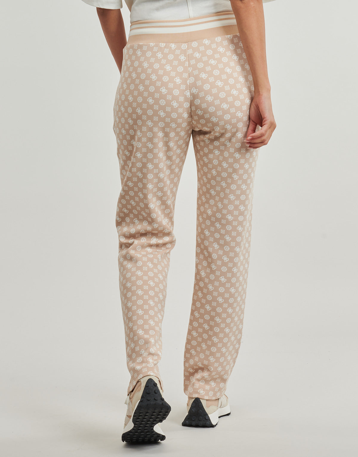 Pantaloni Sportivi Donna Guess NEW AGGIE LONG Beige