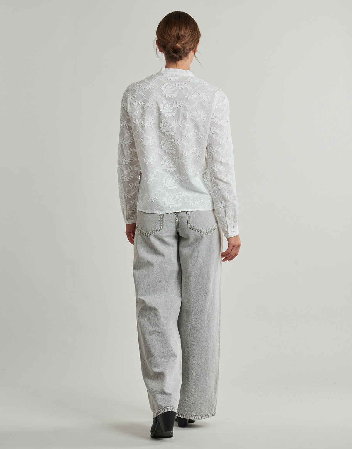 Camicetta Donna Only ONLCARMEN FR L/S 3D EMB SHIRT Bianco