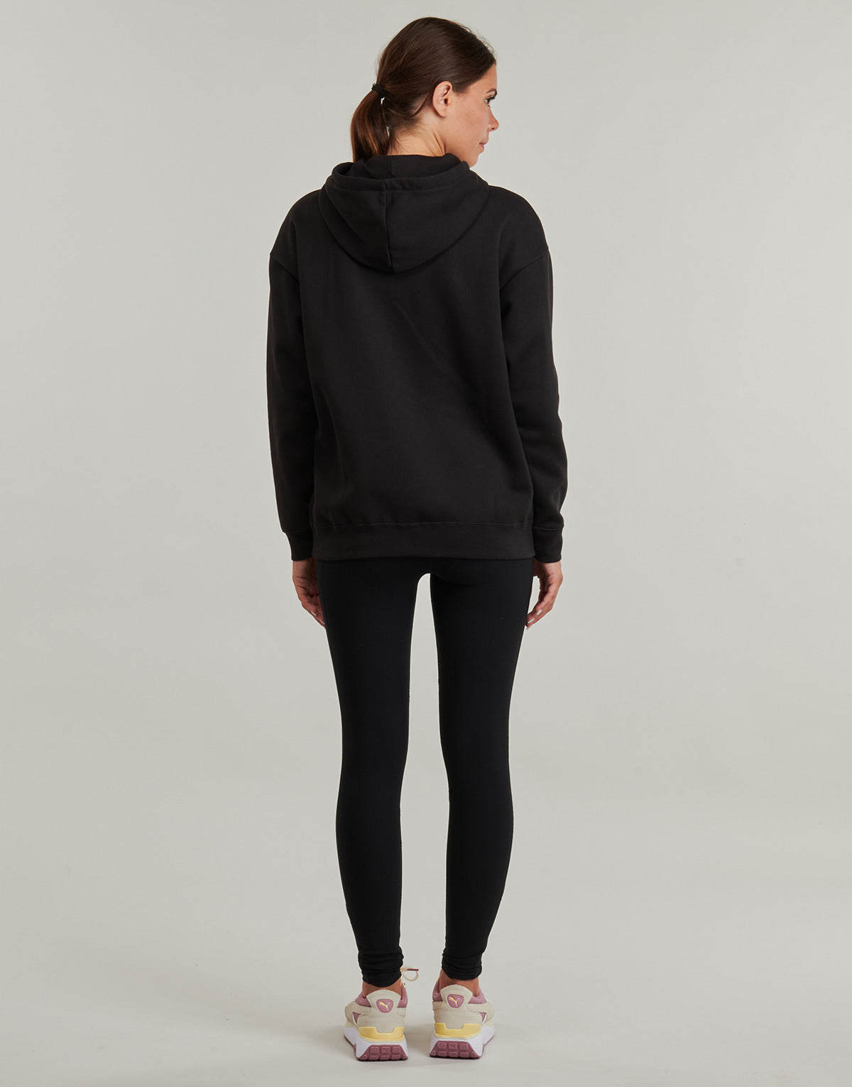 Felpa Donna Puma ESS Relaxed Hoodie FL Nero
