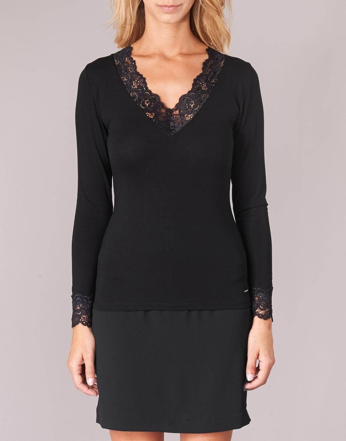 T-shirts a maniche lunghe Donna Morgan TRACY Nero