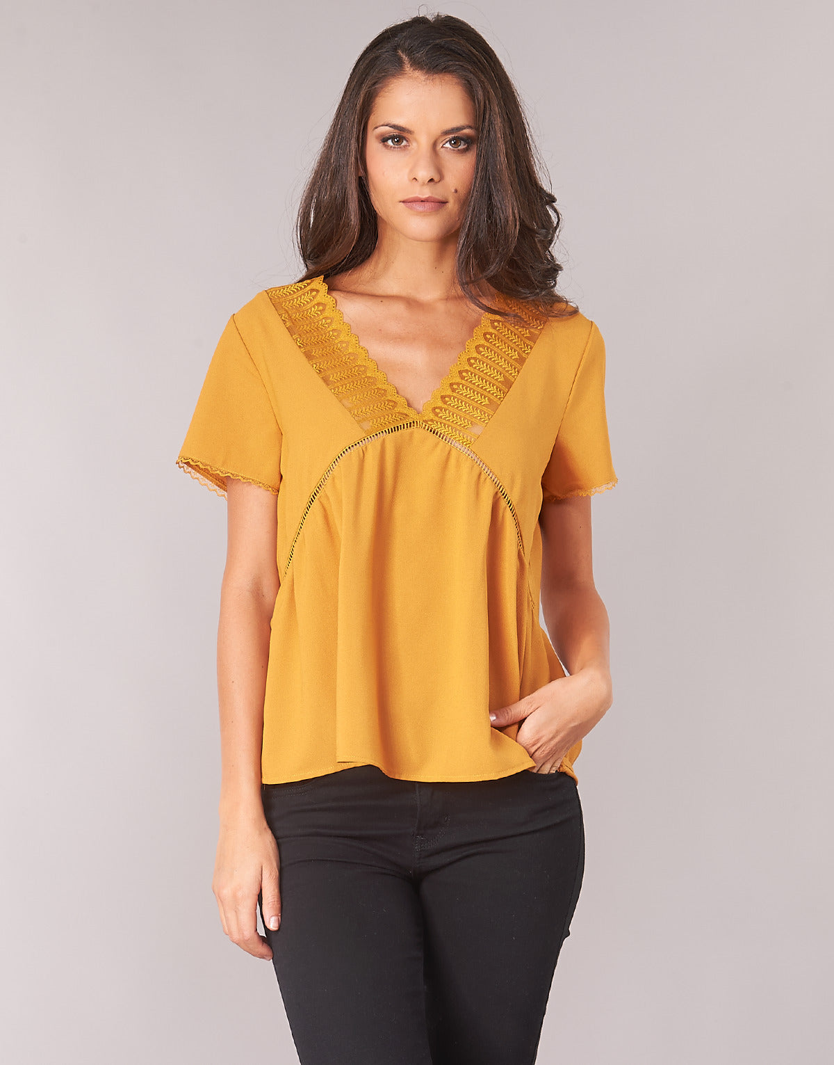 Camicetta Donna Betty London JOCKY Giallo