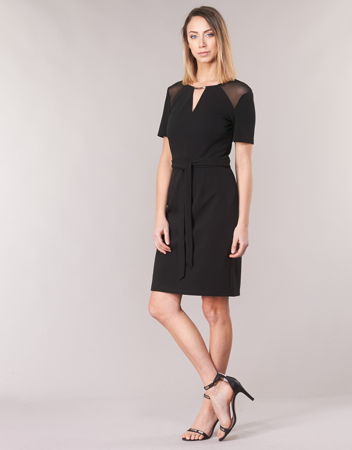 Abito corto Donna Morgan  RLUNA  Nero