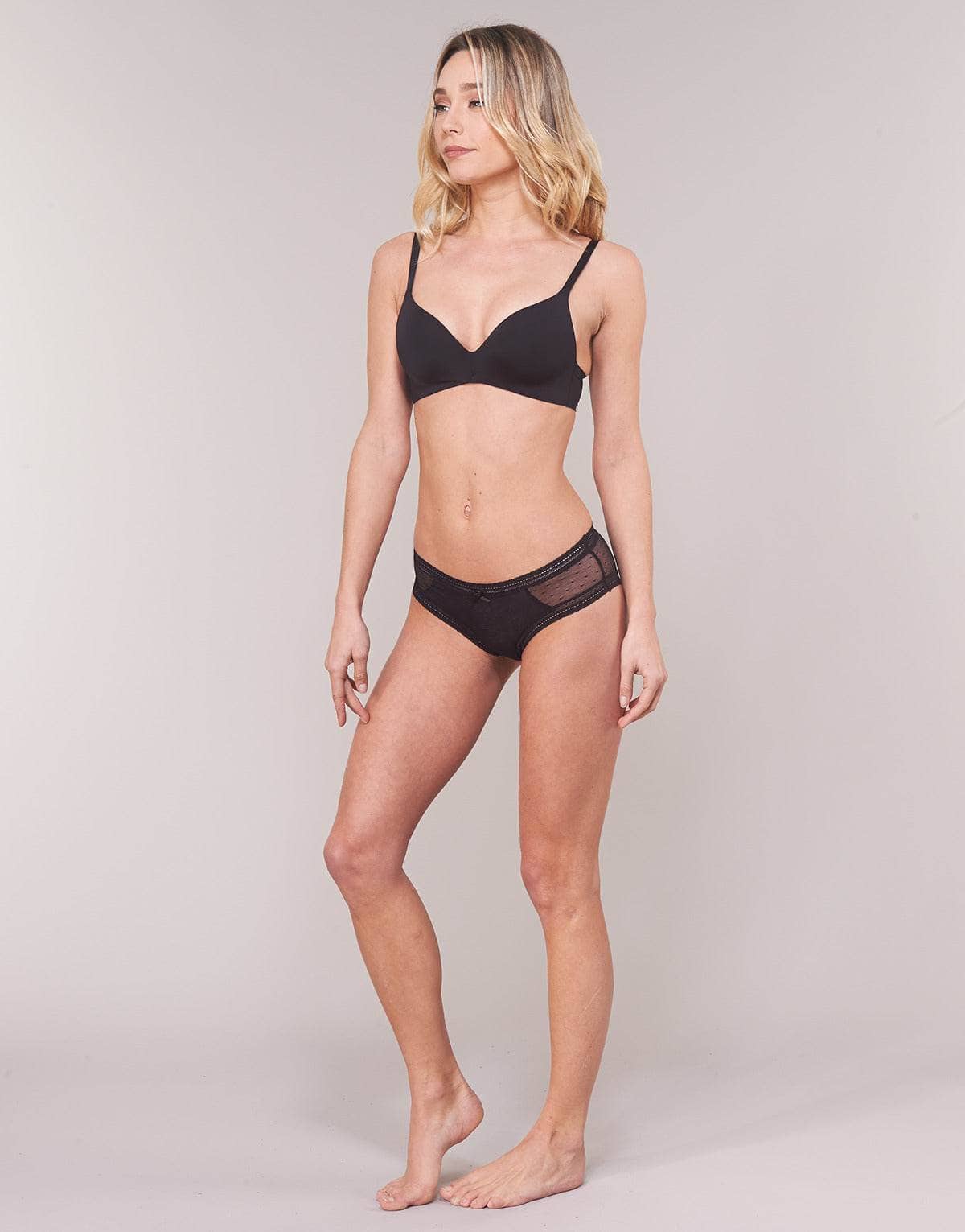 Triangolo/Senza ferretto Donna DIM INVISI FREE Nero