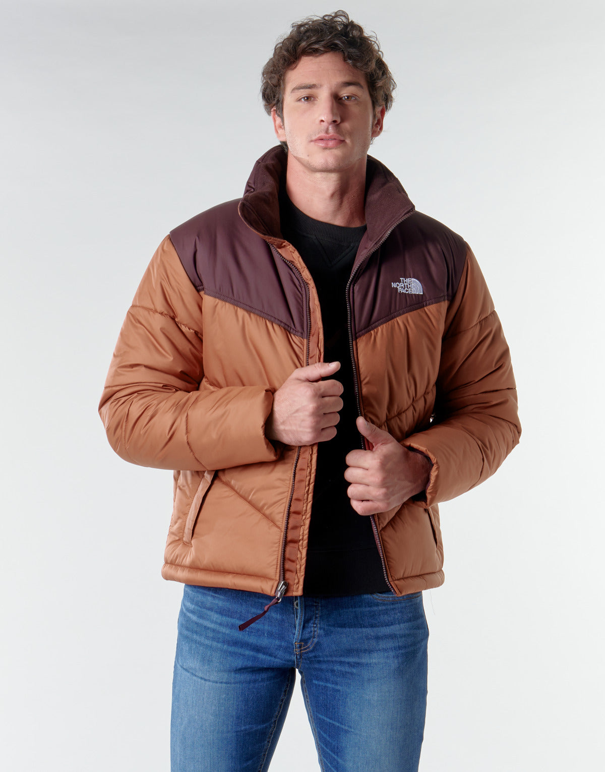 Piumino Uomo The North Face  SAIKURU JACKET  Marrone