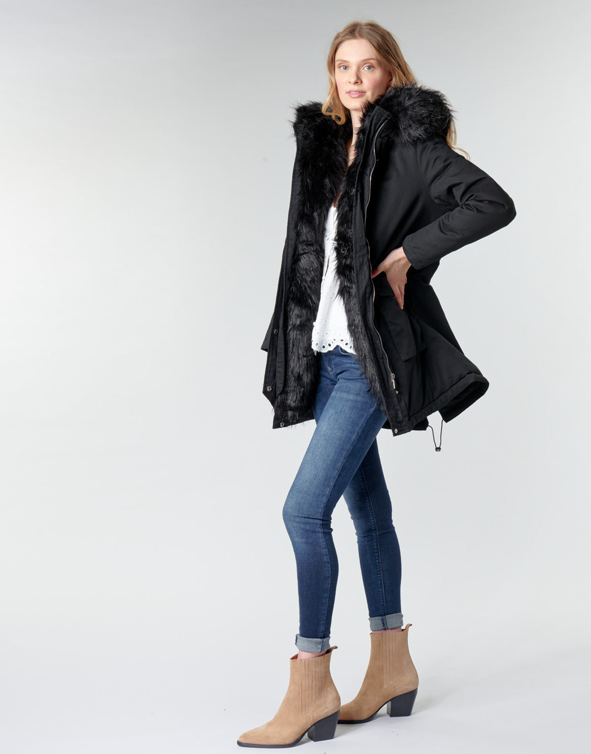 Piumino Donna Betty London NIETTE Nero