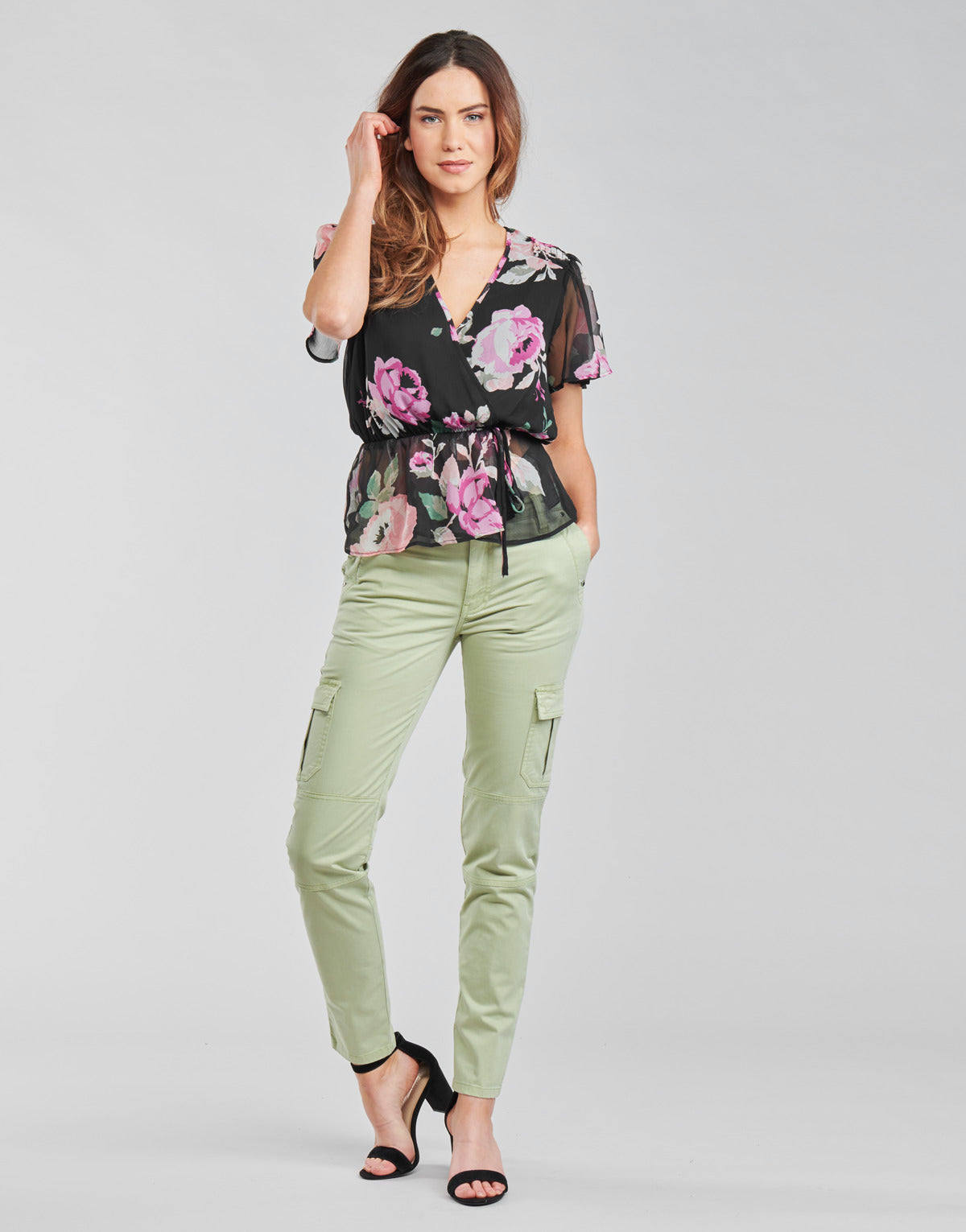 Pantalone Cargo Donna Guess SEXY CARGO PANT Verde