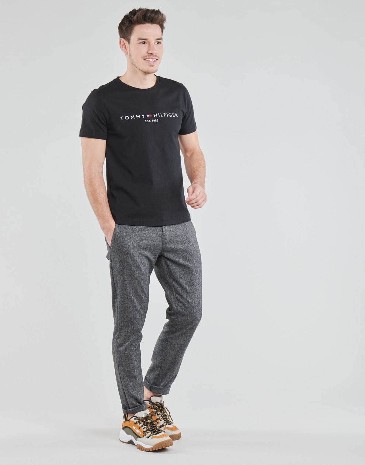 T-shirt Uomo Tommy Hilfiger CORE TOMMY LOGO Nero