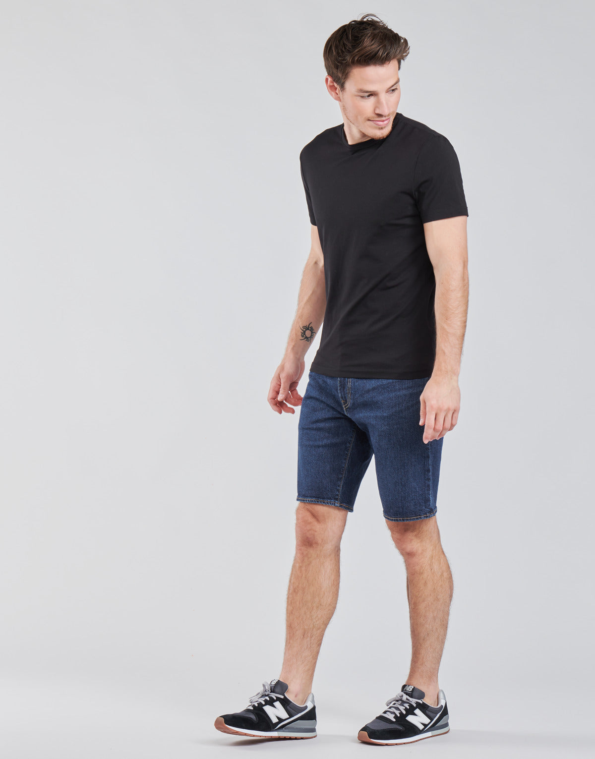 Pantaloni corti Uomo Levis 405 Standard Short Blu