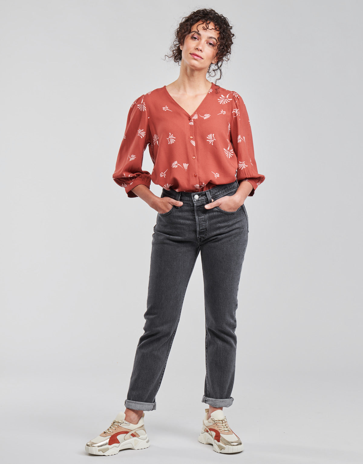 Jeans boyfriend Donna Levis 501 CROP Nero