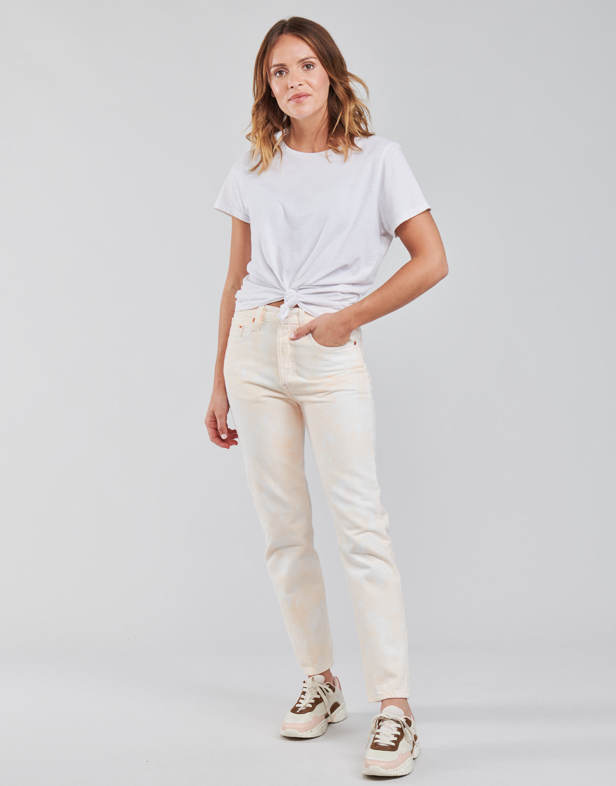 Jeans boyfriend Donna Levis 501 CROP Rosa