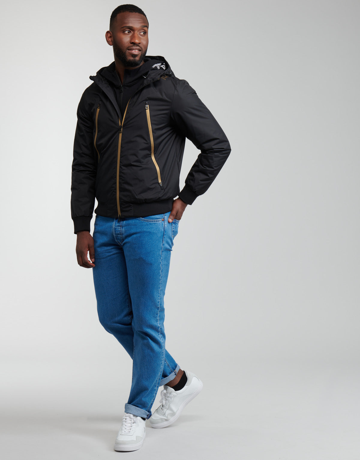 Giubbotto Uomo Emporio Armani EA7  TRAIN CORE ID  Nero