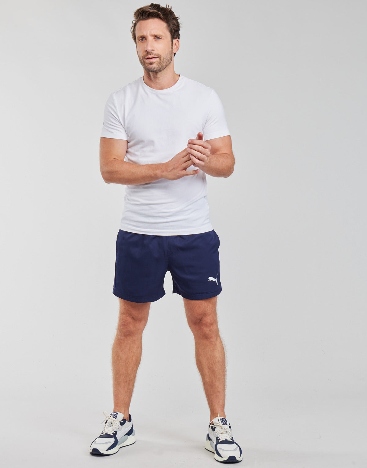 Pantaloni corti Uomo Puma ESS ACTIVE WOVEN SHORT Marine