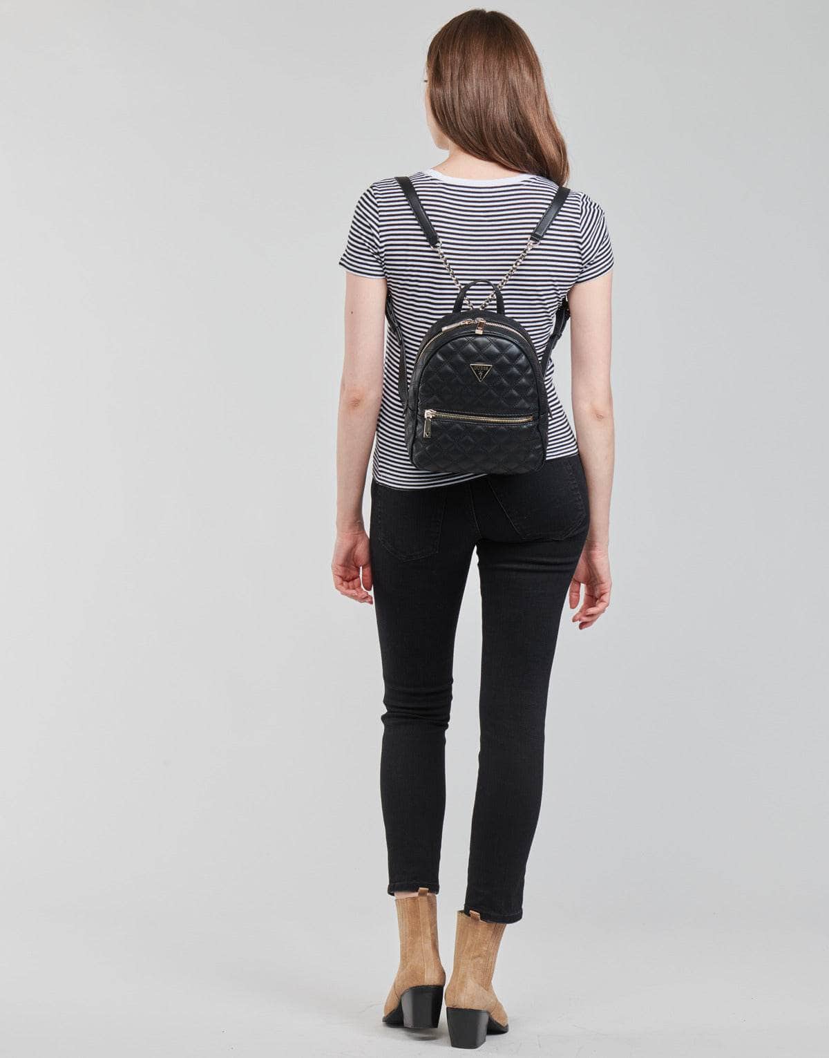 T-shirt Donna Guess ES SS GUESS LOGO BABY TEE Nero