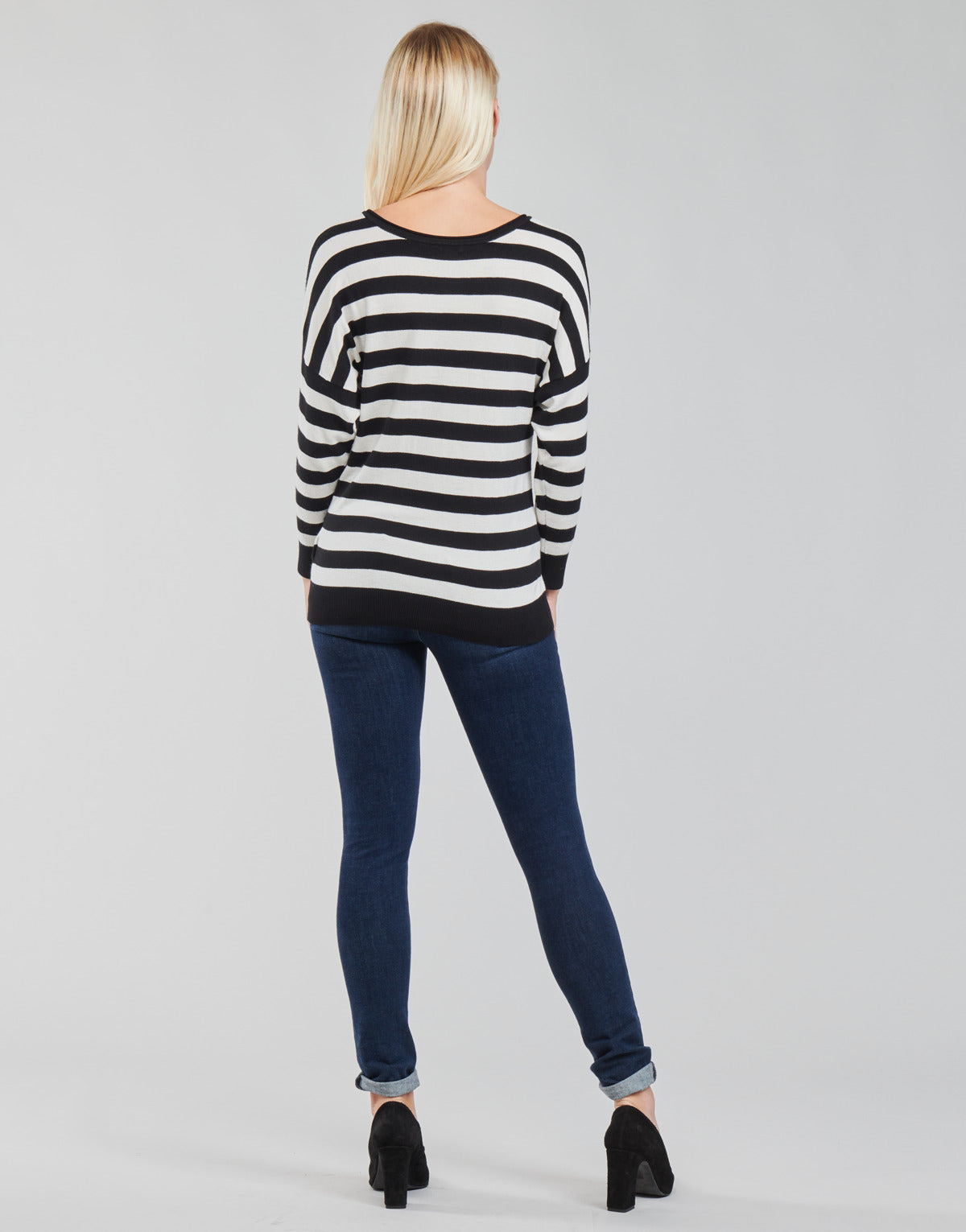 Maglione Donna Guess CLAUDINE BAT SLEEVE SWTR Nero