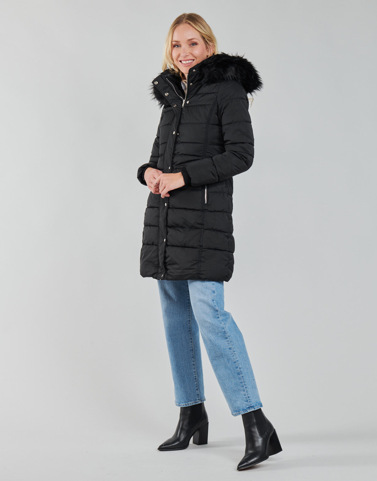 Piumino Donna Betty London  PIVER  Nero