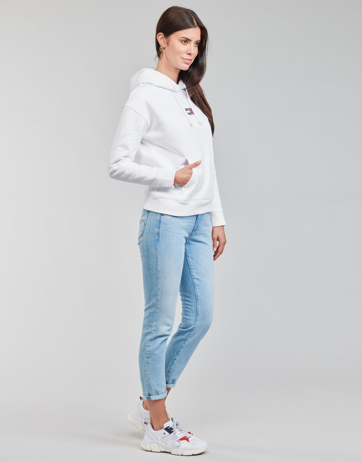 Felpa Donna Tommy Jeans TJW TOMMY CENTER BADGE HOODIE Bianco