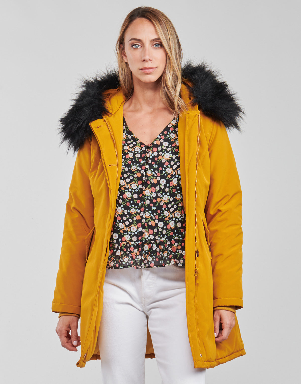 Parka Donna Betty London PAPAKA Giallo