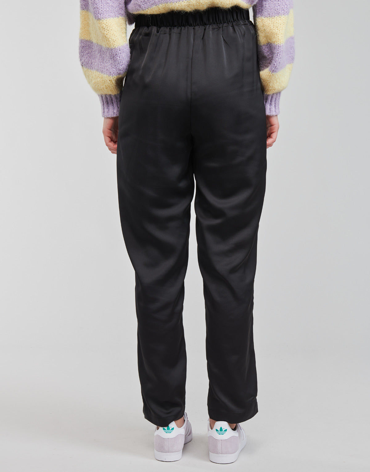 Pantaloni morbidi / Pantaloni alla zuava Donna Vero Moda VMKYRA Nero