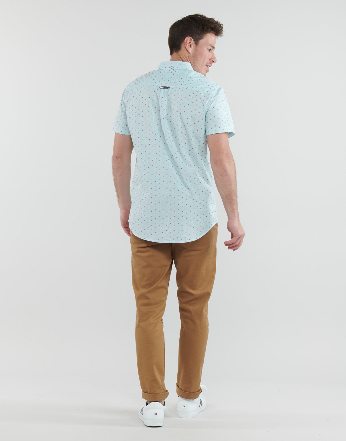 Camicia a maniche corte Uomo Tommy Jeans  TJM SHORTSLEEVE DOBBY SHIRT  Bianco