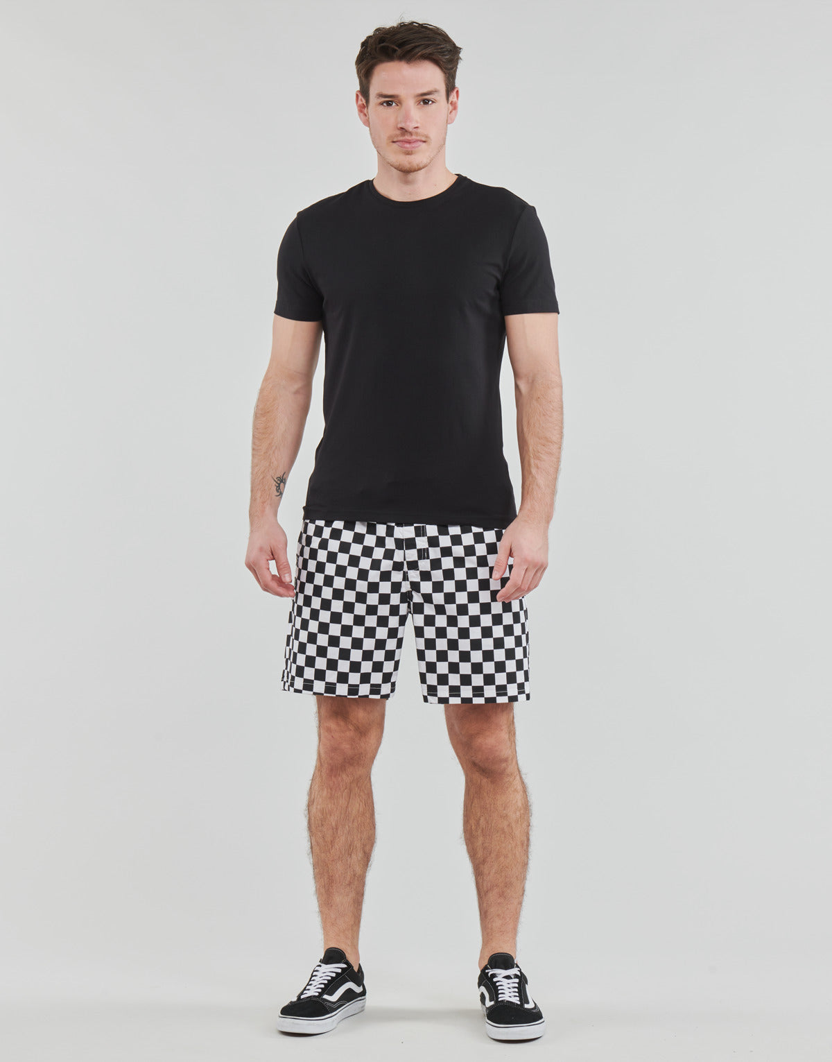 Pantaloni corti Uomo Vans RANGE RELAXED ELASTIC SHORT Nero