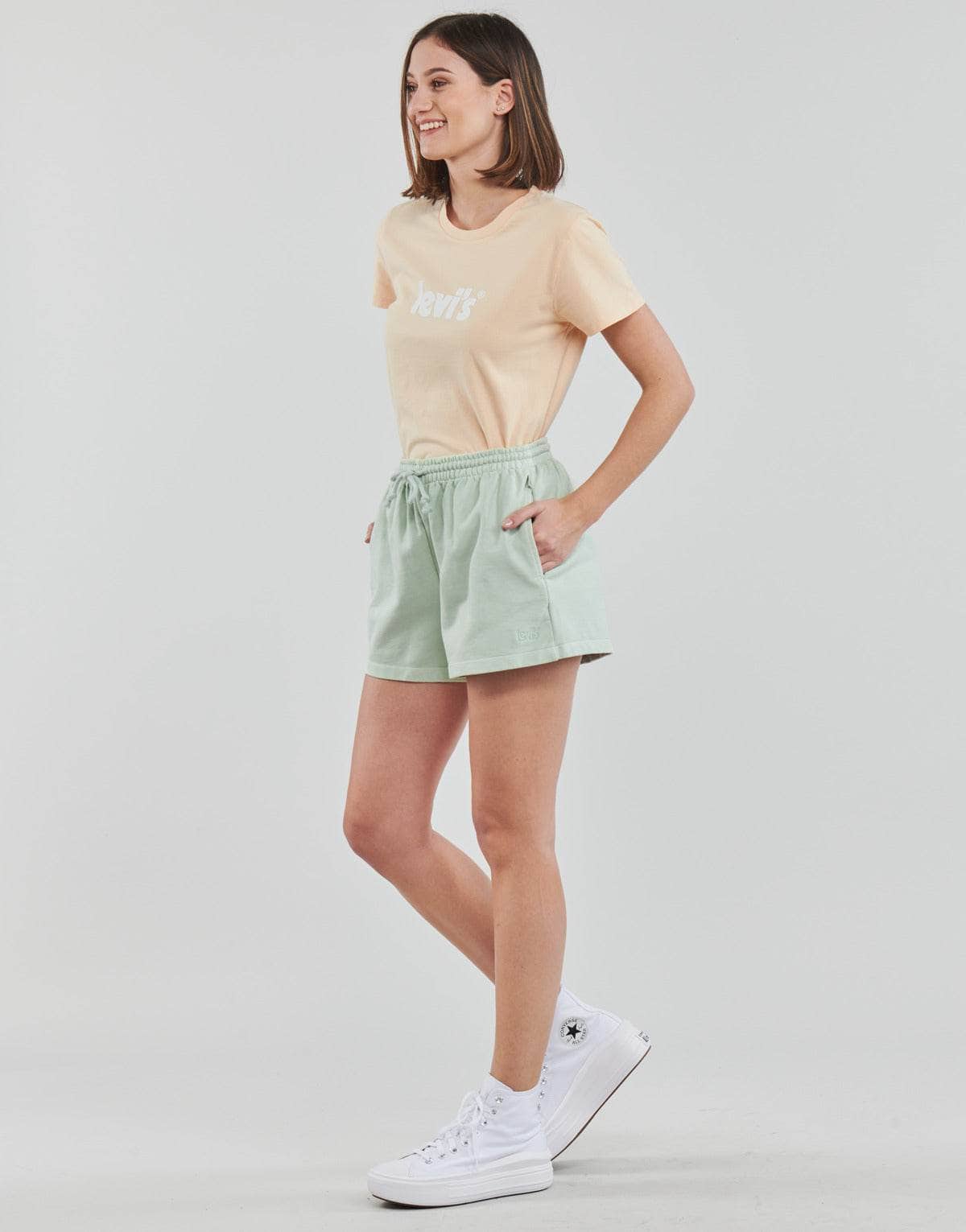 Shorts Donna Levis SNACK SWEATSHORT Verde