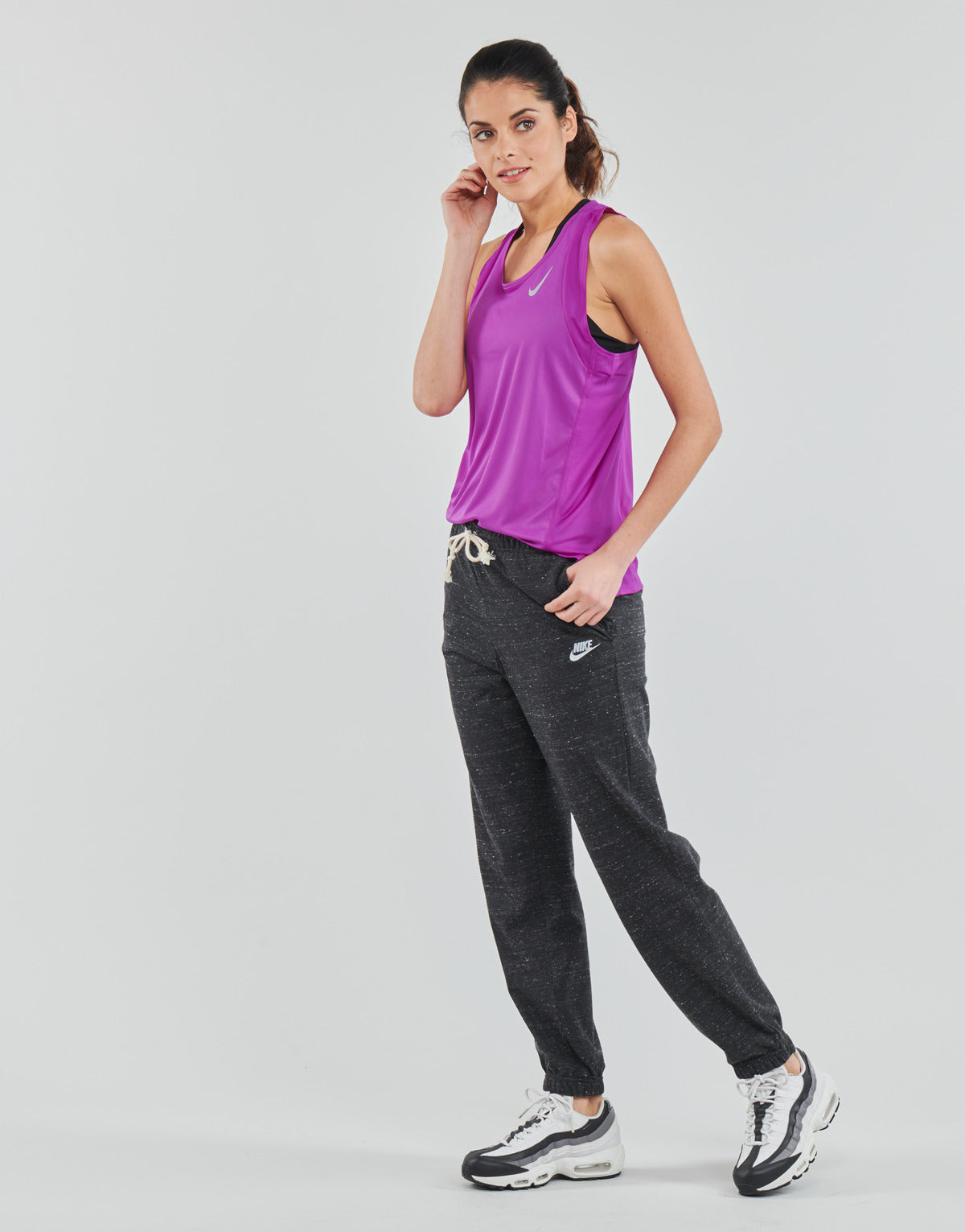 Pantaloni Sportivi Donna Nike  GYM VNTG EASY PANT  Nero