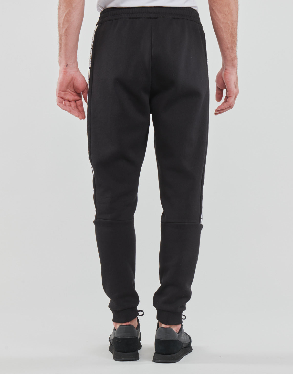 Pantaloni Sportivi Uomo Emporio Armani EA7 6LPPAB Nero