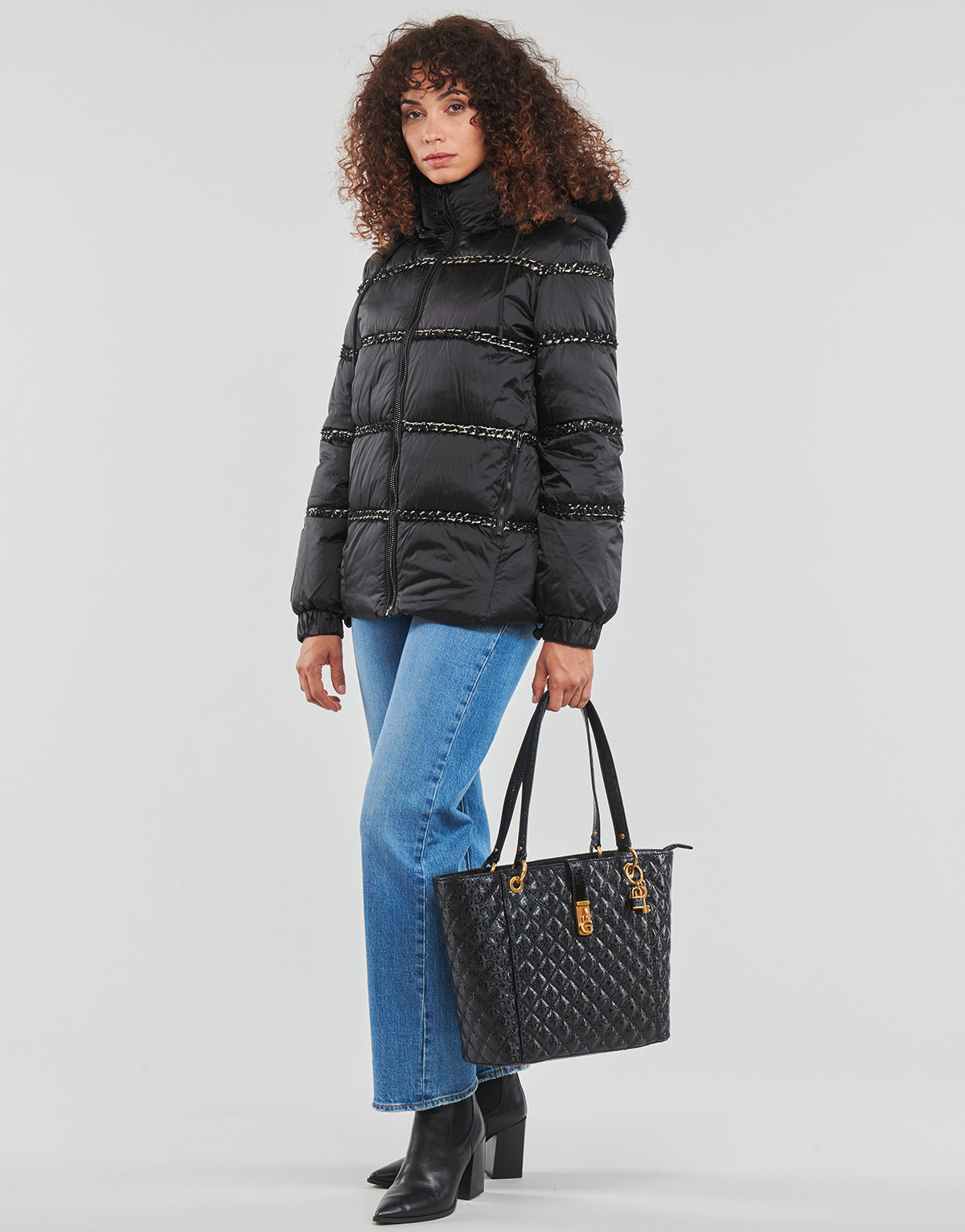 Piumino Donna Guess LEONIE JACKET Nero