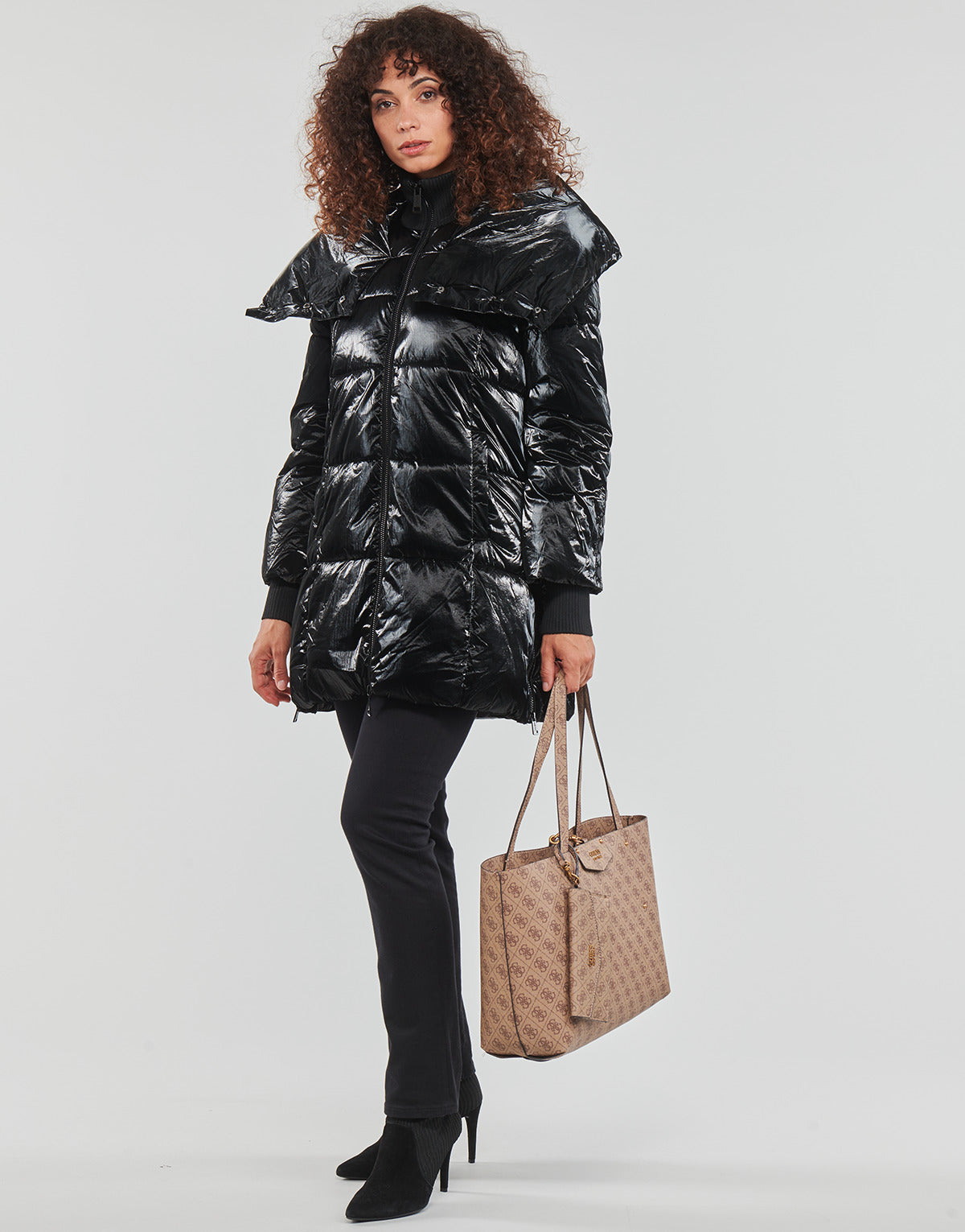 Piumino Donna Guess MATHILDE JACKET Nero