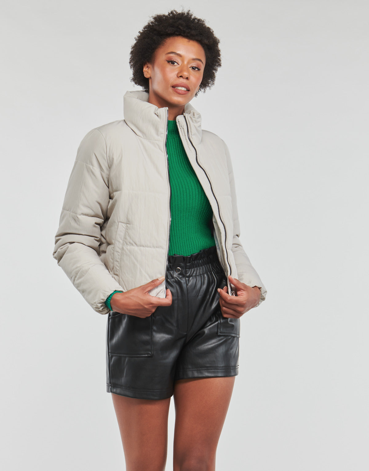 Piumino Donna Only ONLDOLLY SHORT PUFFER JACKET OTW NOOS Bianco