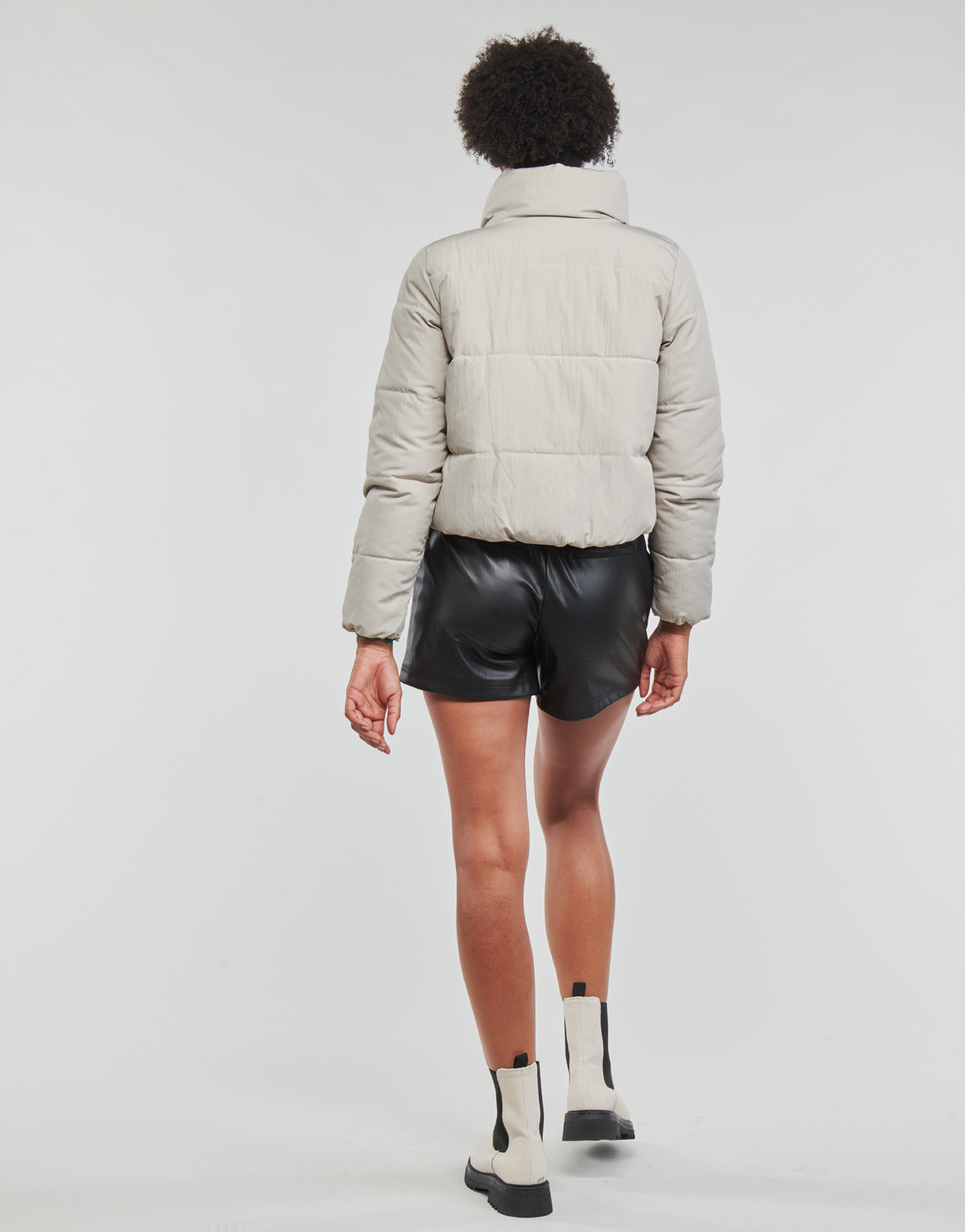 Piumino Donna Only ONLDOLLY SHORT PUFFER JACKET OTW NOOS Bianco