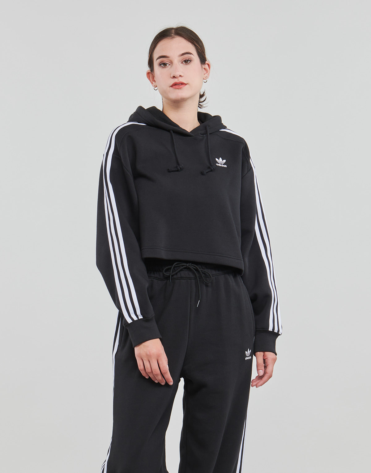 Felpa Donna adidas SHORT HOODIE Nero