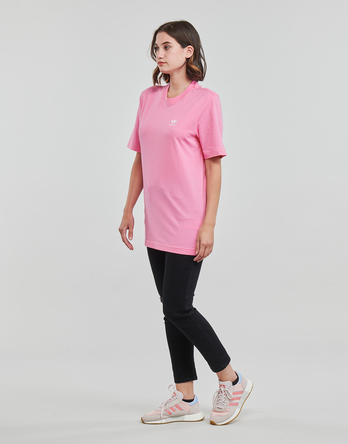 T-shirt Donna adidas  ESSENTIAL TEE  Rosa