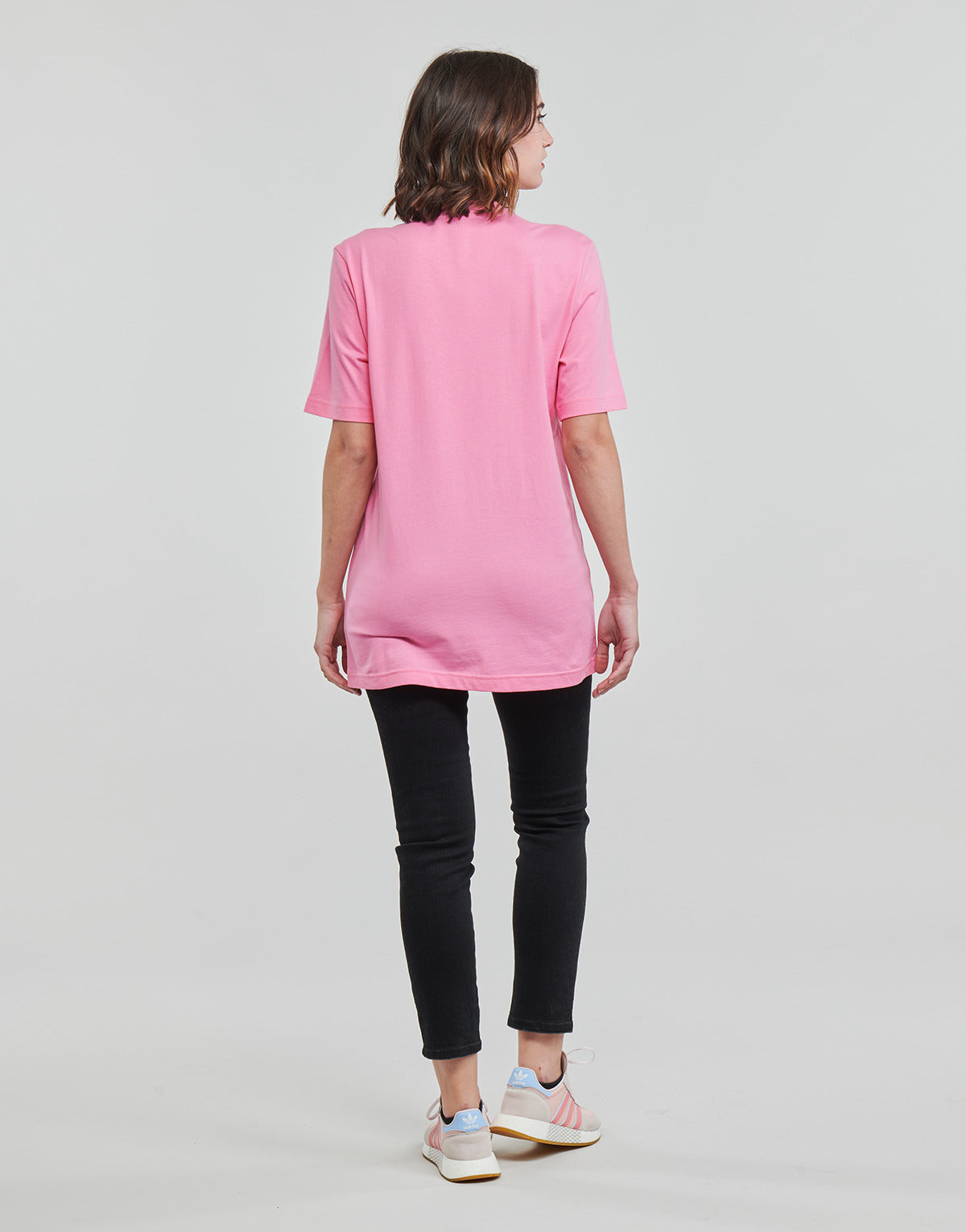 T-shirt Donna adidas  ESSENTIAL TEE  Rosa