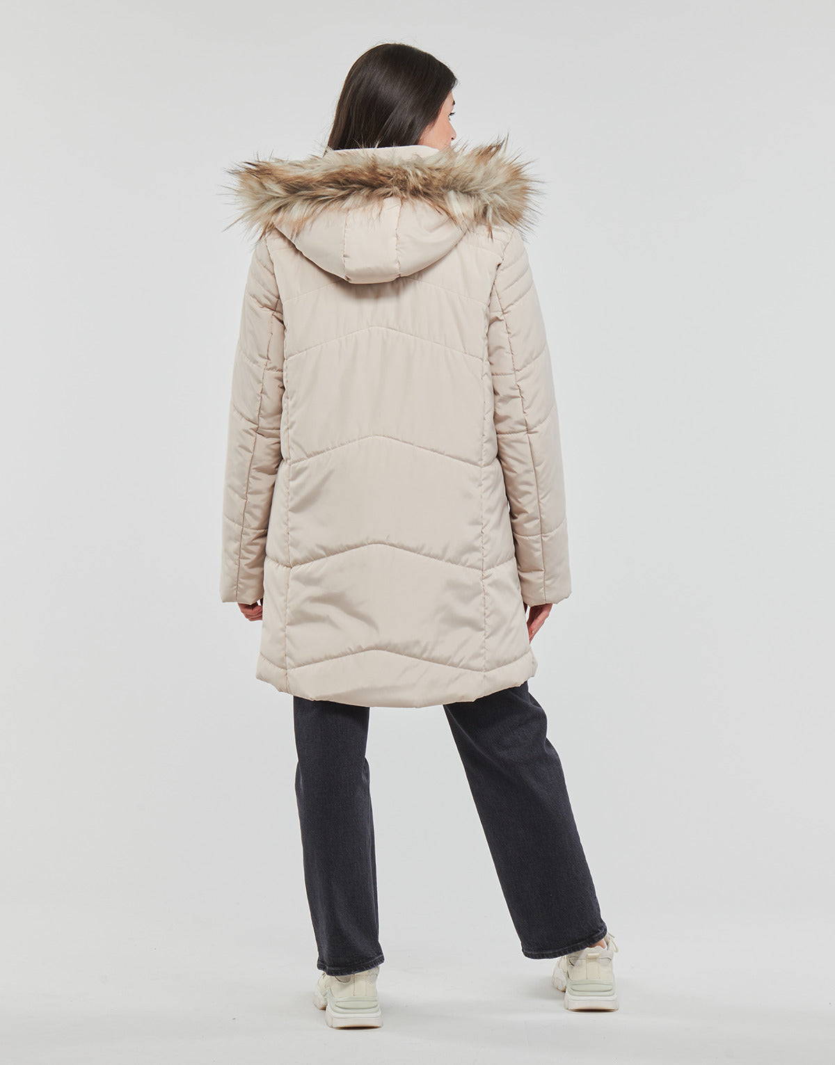 Piumino Donna Betty London MELORINE Beige