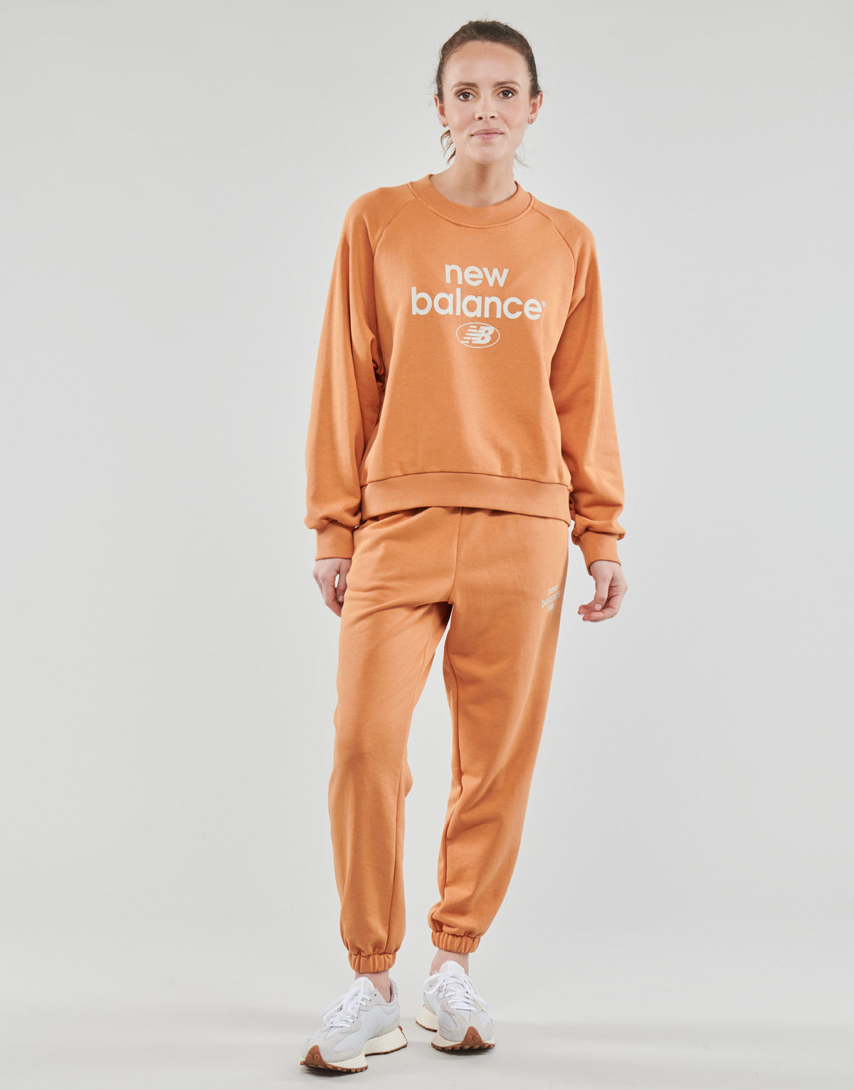 Pantaloni Sportivi Donna New Balance Essentials Reimagined Archive French Terry Pant Arancio
