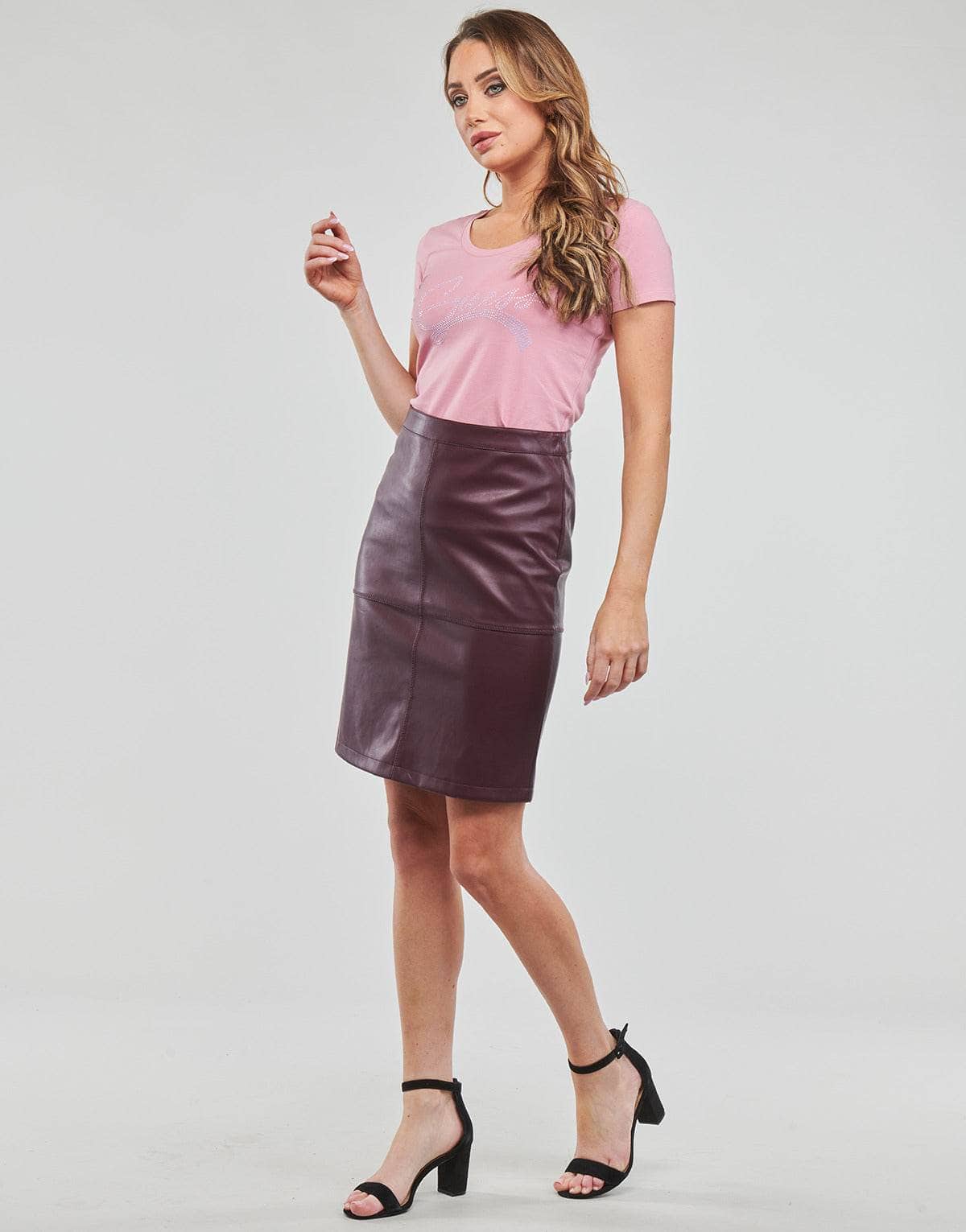 T-shirt Donna Guess SS RN ADELINA TEE Rosa