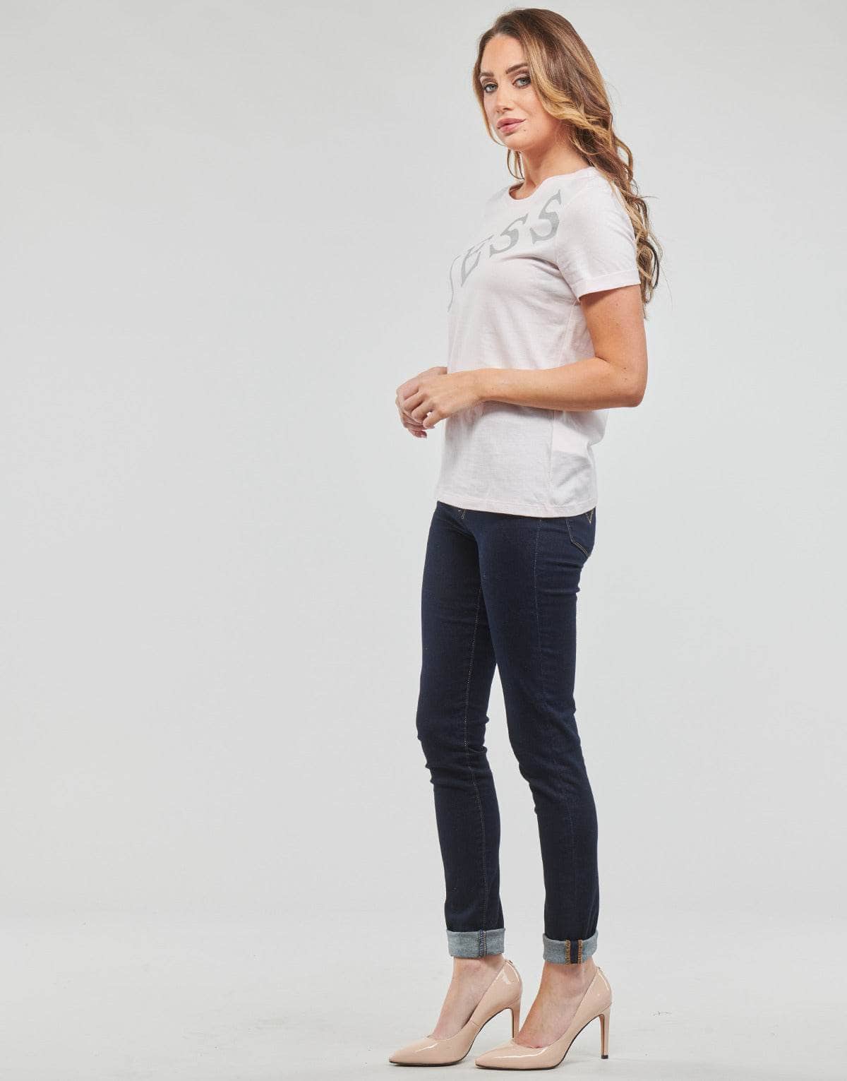 T-shirt Donna Guess SS CN BENITA TEE Rosa