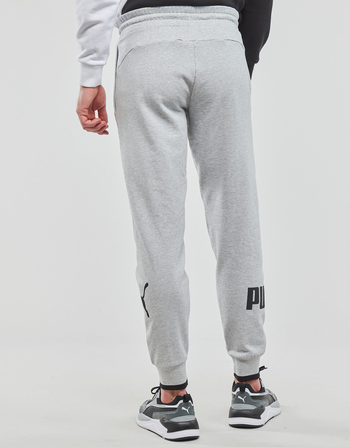 Pantaloni Sportivi Uomo Puma PUMA POWER SWEATPANT Grigio